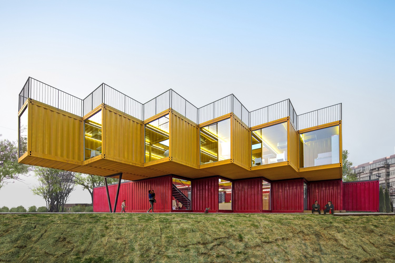 CARGOTECTURE- A BEACON OF LIGHT FOR THE CONSTRUCTION INDUSTRY?