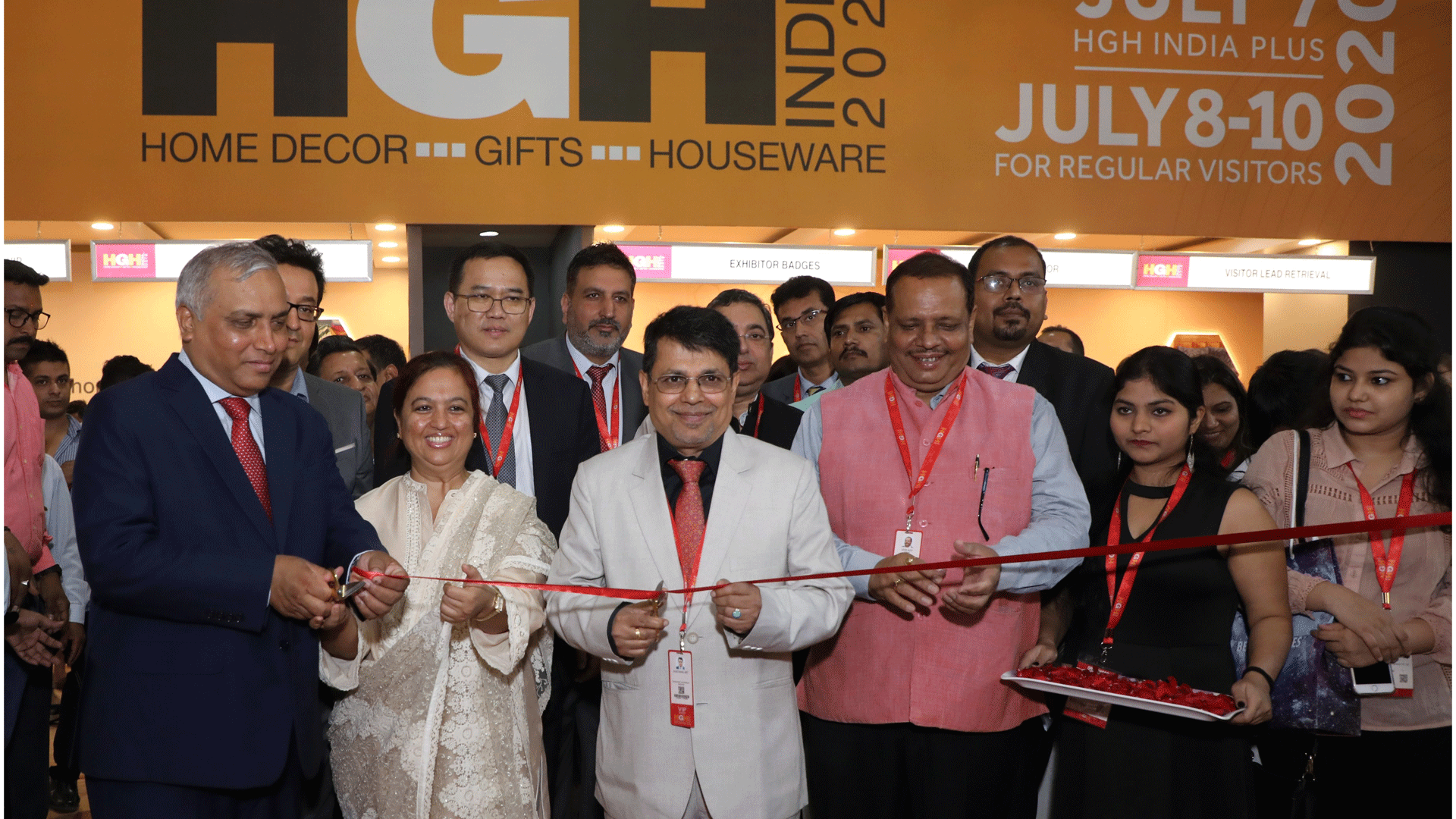 hgh india 2019 was inaugurated by shri shantamanu, development commissioner, handicrafts - architect and interiors india