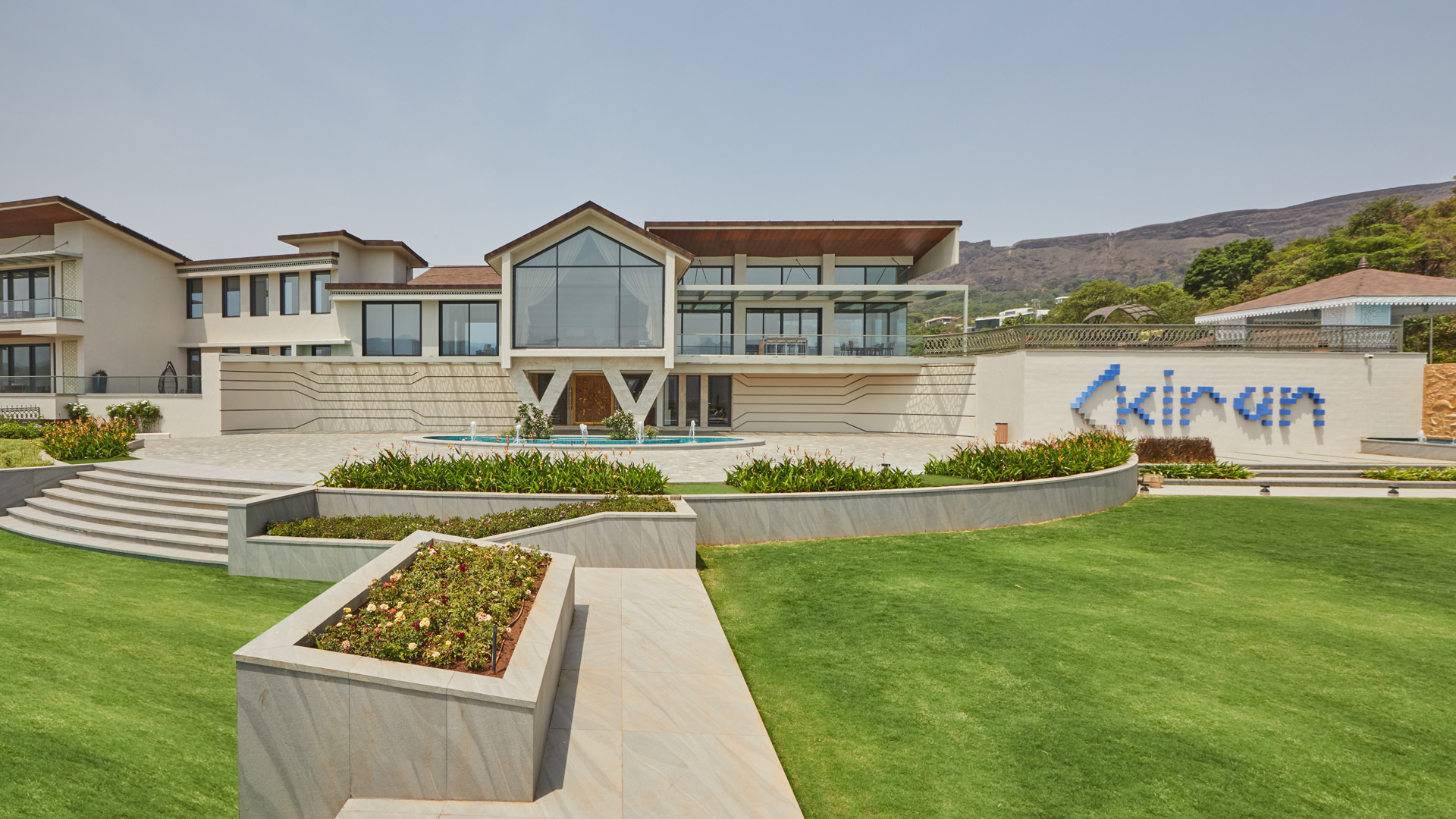 ACDS designs Kiran Villa, a weekend home at West Lake, Aamby Valley