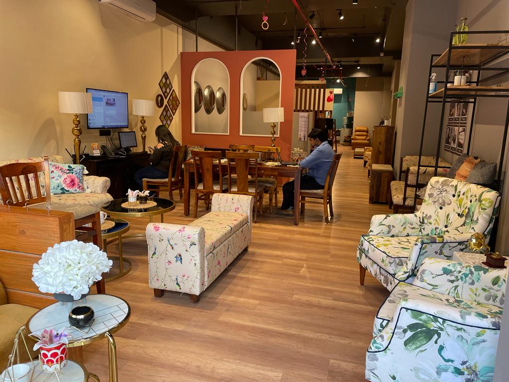 DesignNews WoodenStreet invests 500 000 to launch Experience