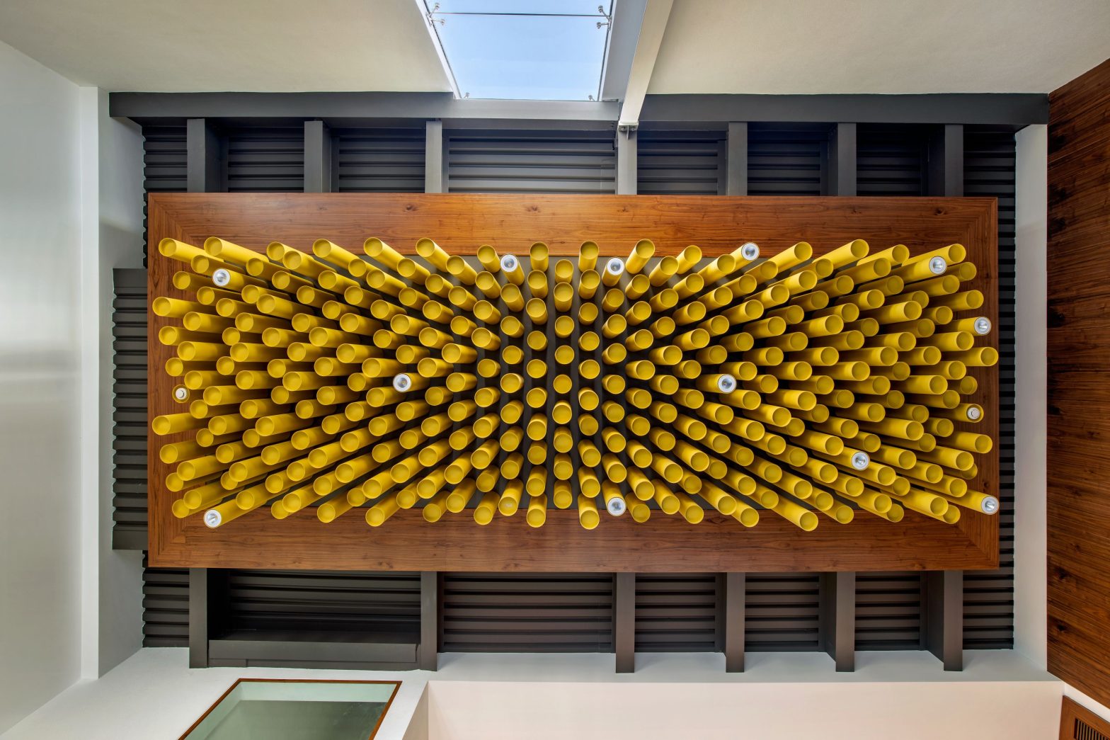 Explore the interactive design of this office with a steel skeleton ...