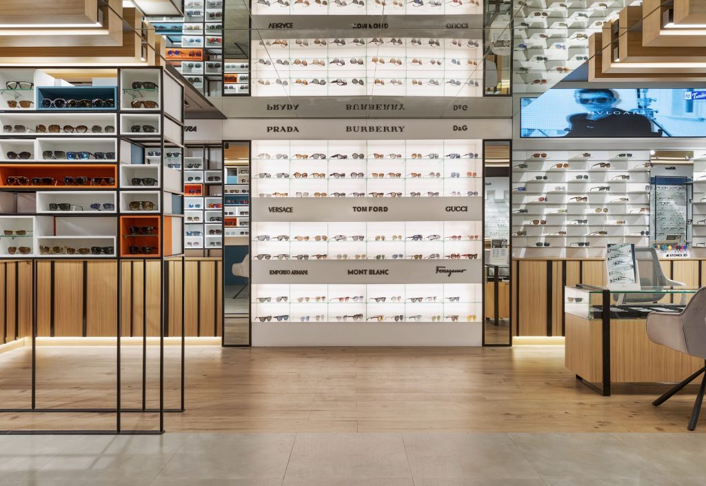 Eyewear store shop