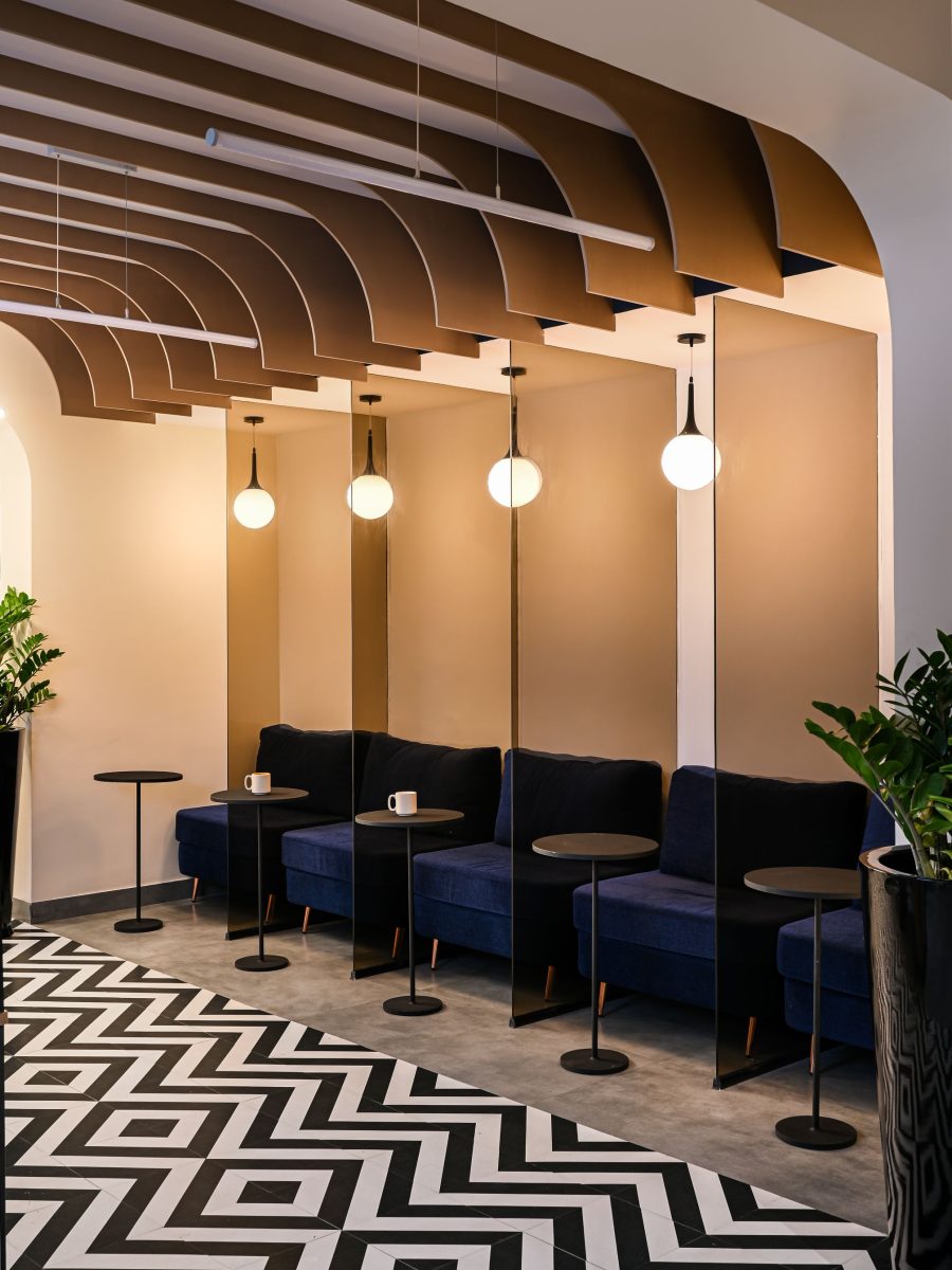 Walk through the interactive patterns of Bengaluru's workspace ...