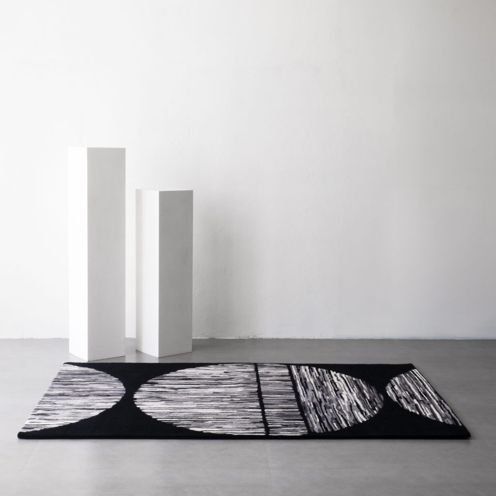 Play with the contrasts of this monochrome carpet collection