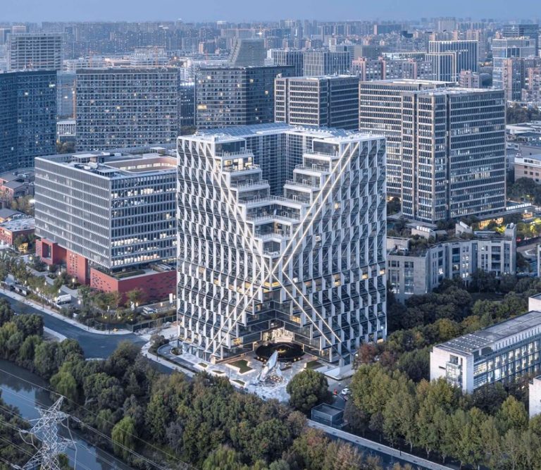 come-face-to-face-with-the-future-of-facade-design-in-these-6-office