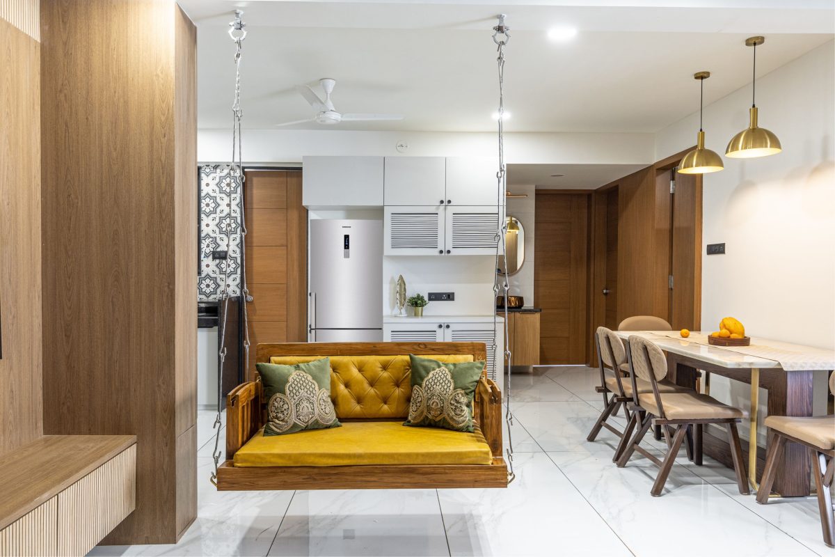 Strike the right balance with the warmth of this sunny Surat home ...