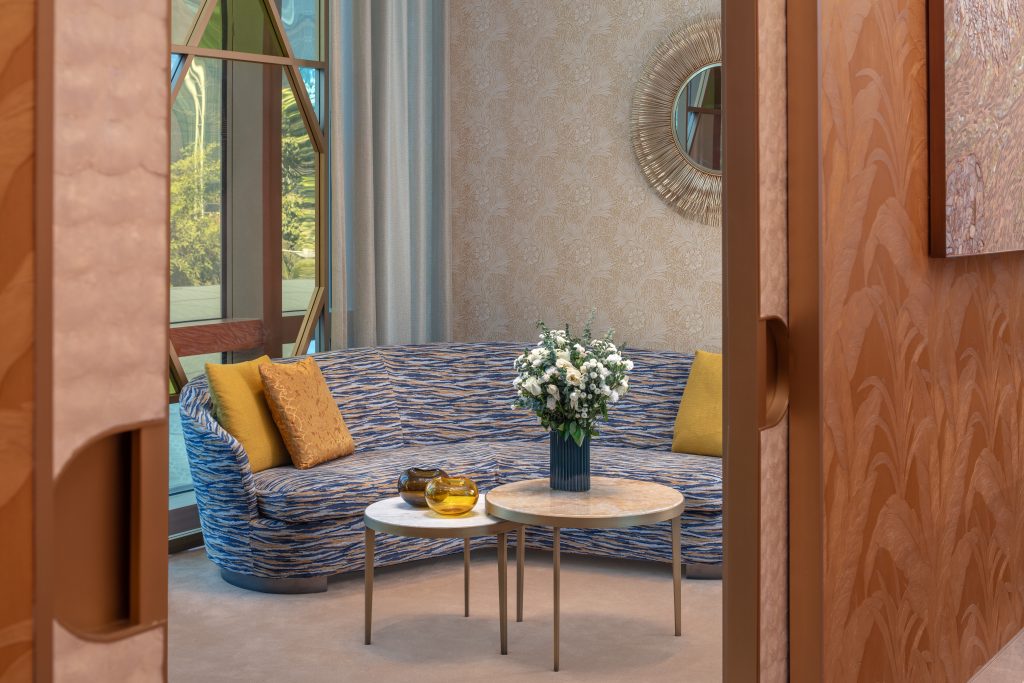 Indulge in the epitome of luxury at Cartier's first Indian store ...