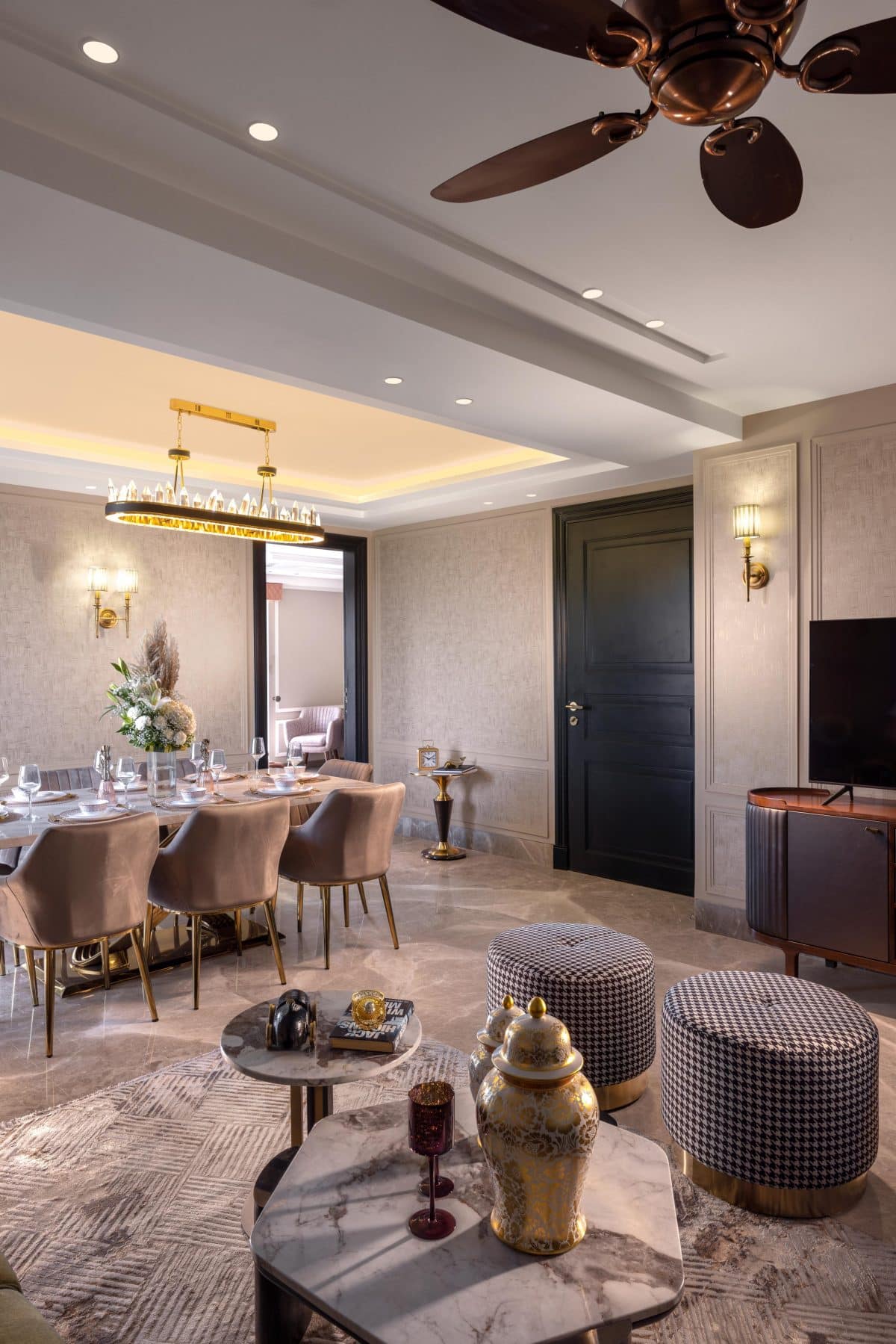 Curated visual reference: Experience The Epitome Of Sophisticated Living At This New Delhi Photo Inspiration