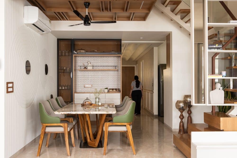 Best Penthouse Apartment Luxury Finishes And Materials With Reclaimed ...